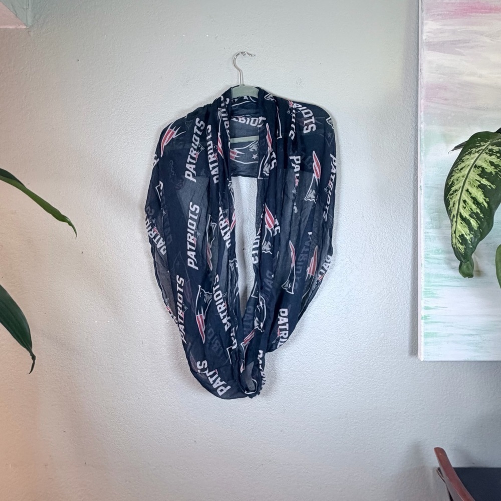 New England Patriots Sheer Logo Infinity Fan Bohemian Superbowl Football Scarf
